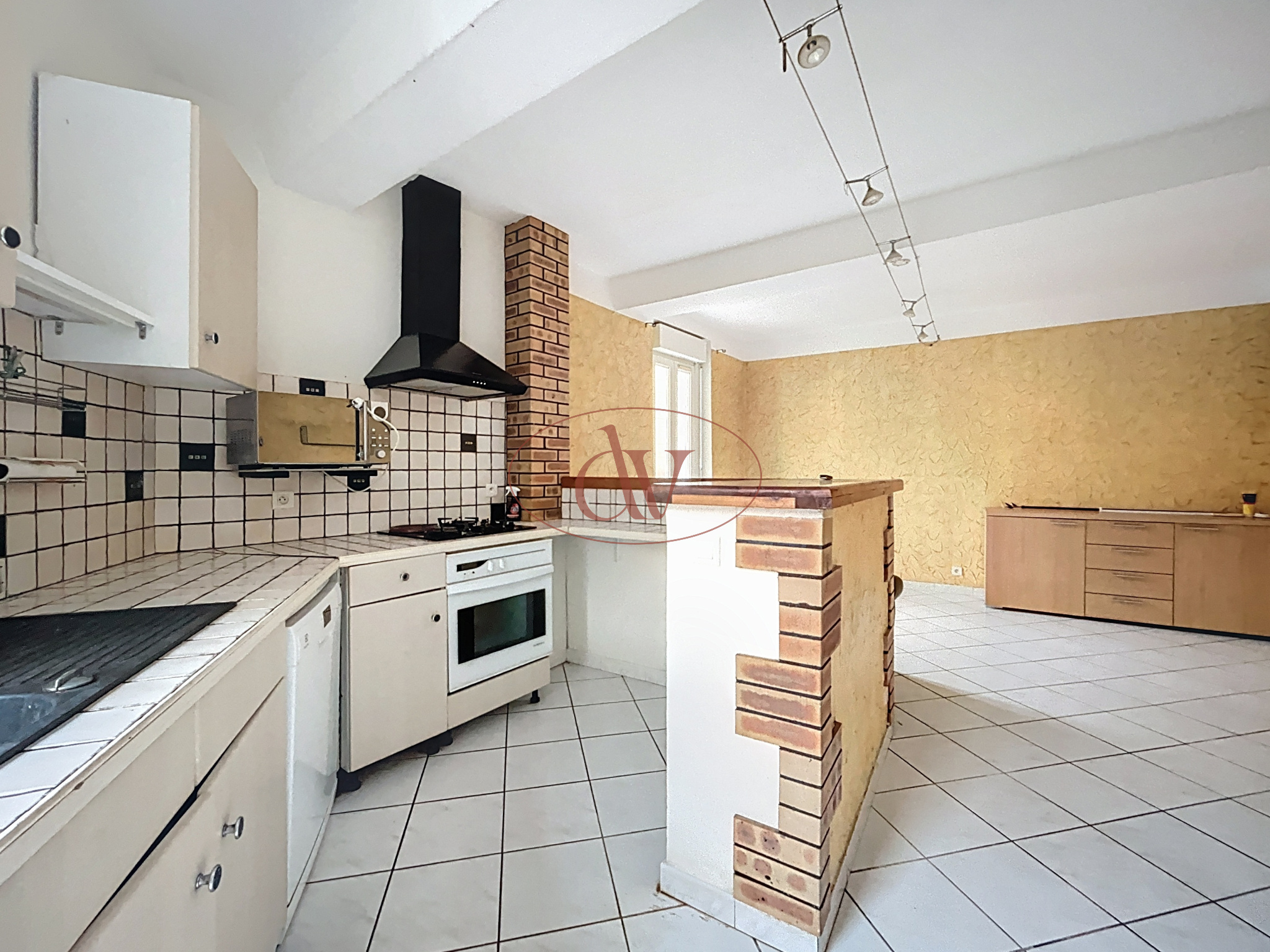 Maison de village avec garage Trouillas